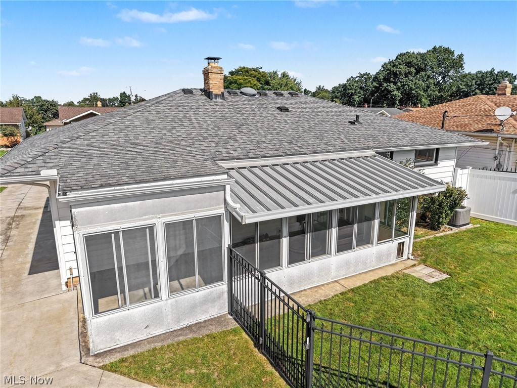 578 E Hillsdale Avenue Seven Hills OH 44131