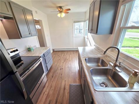 659 Weller Road Elyria OH 44035