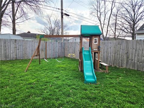 659 Weller Road Elyria OH 44035