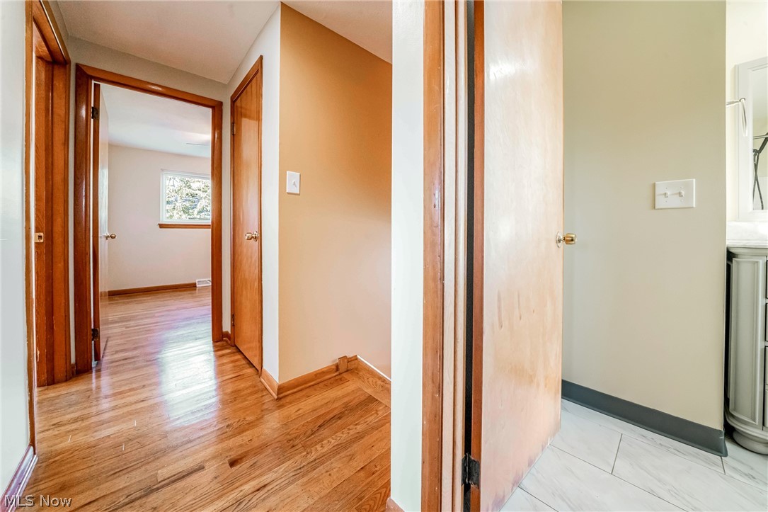 5846 Scarlet Oak Drive Bedford Heights OH 44146