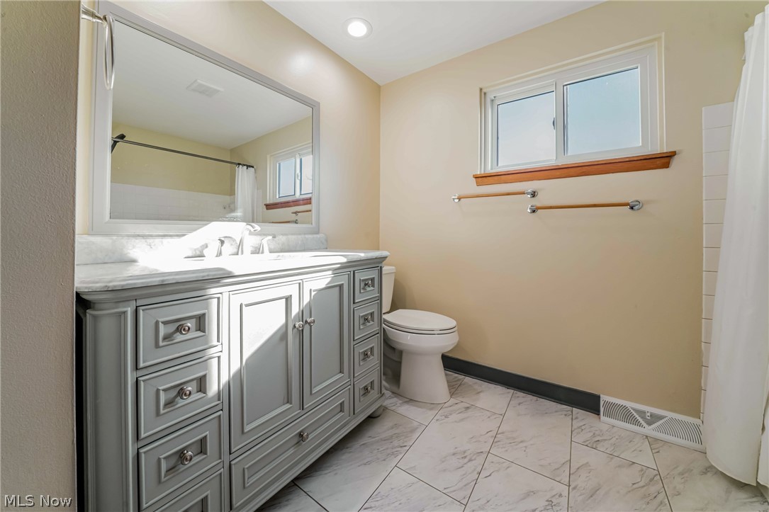 5846 Scarlet Oak Drive Bedford Heights OH 44146