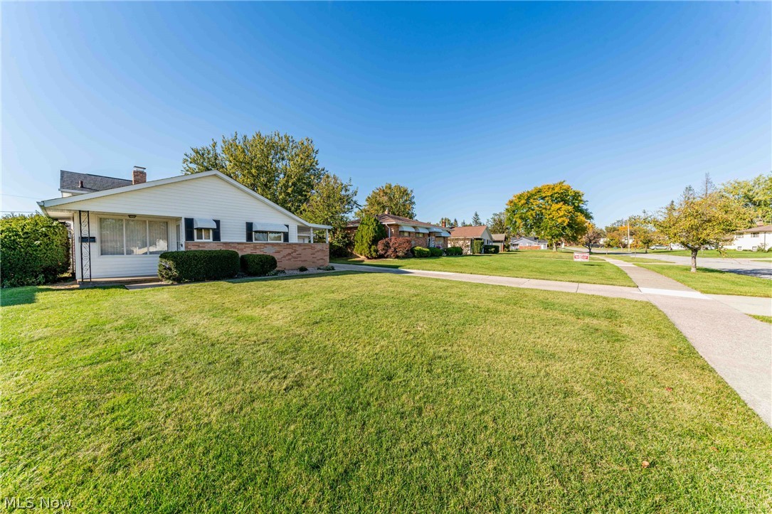 5846 Scarlet Oak Drive Bedford Heights OH 44146
