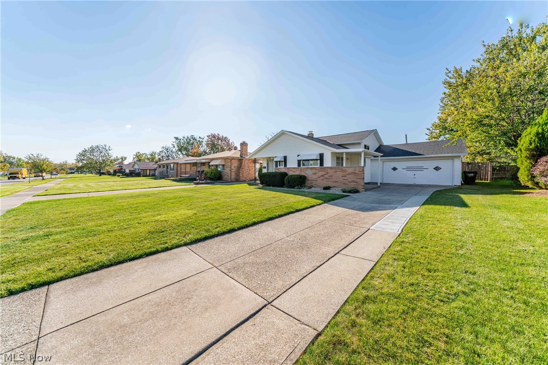 5846 Scarlet Oak Drive Bedford Heights OH 44146