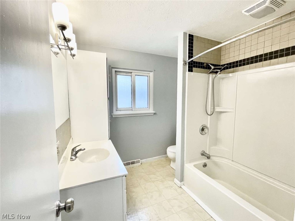 4885 Lear Nagle Road North Ridgeville OH 44039
