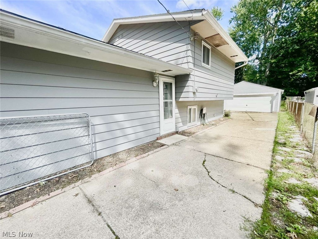 4885 Lear Nagle Road North Ridgeville OH 44039