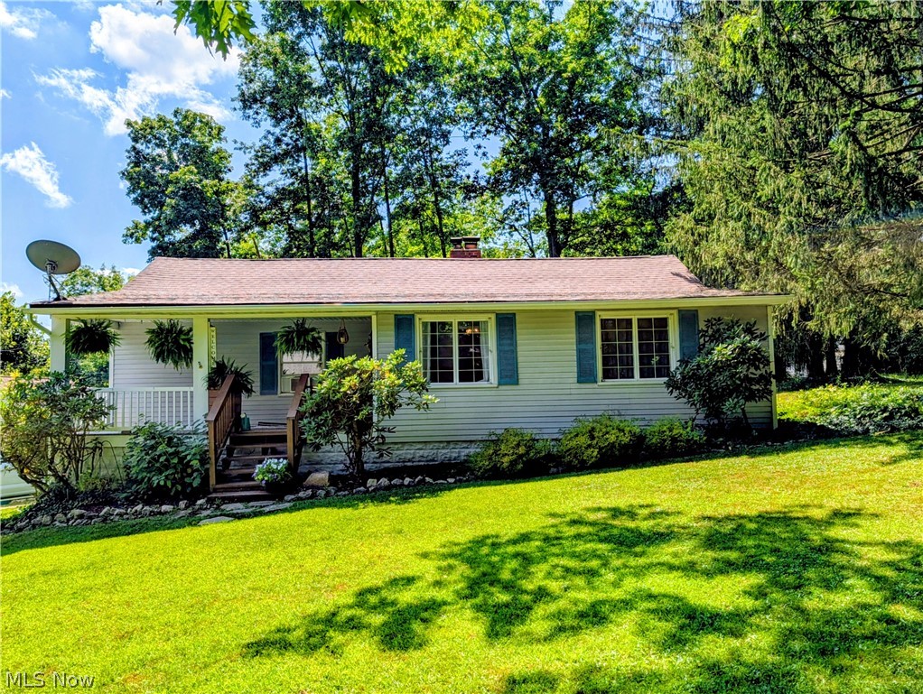 11650 Chestnutdale Road Chardon OH 44024