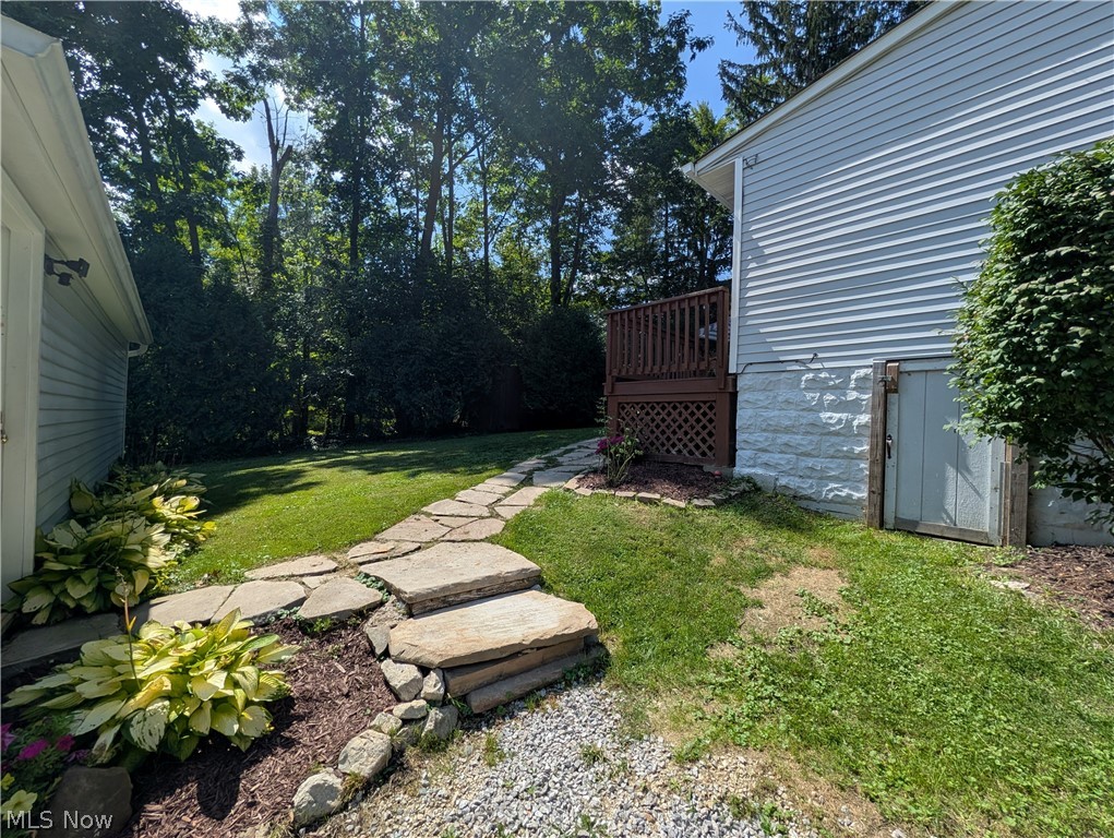 11650 Chestnutdale Road Chardon OH 44024