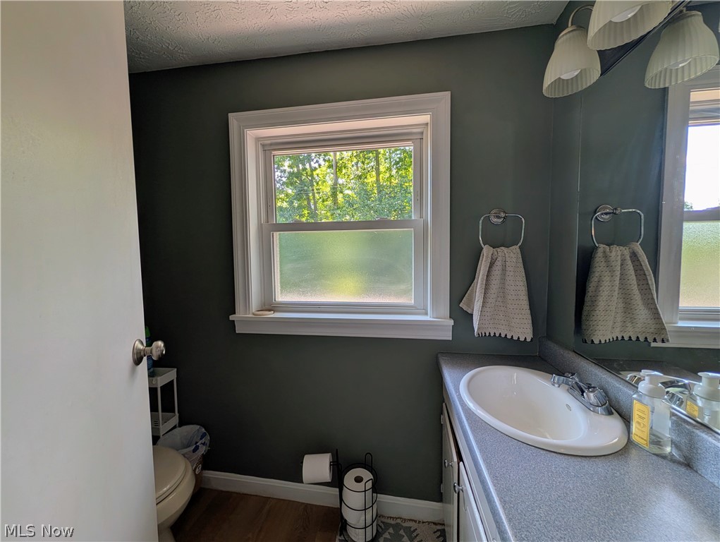 11650 Chestnutdale Road Chardon OH 44024