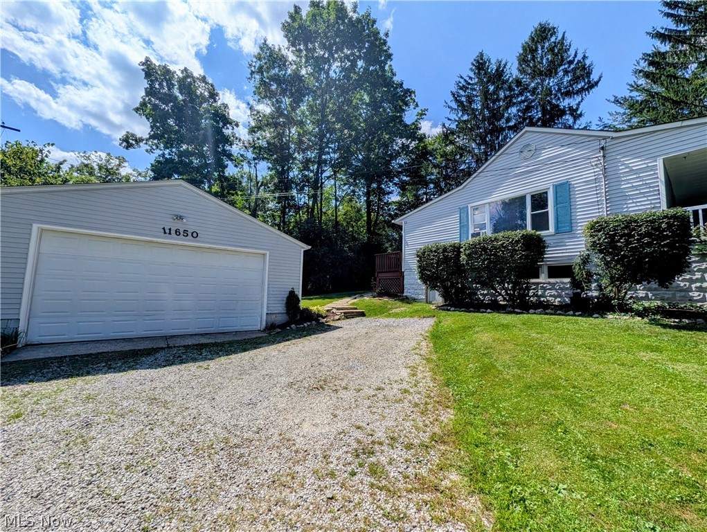 11650 Chestnutdale Road Chardon OH 44024