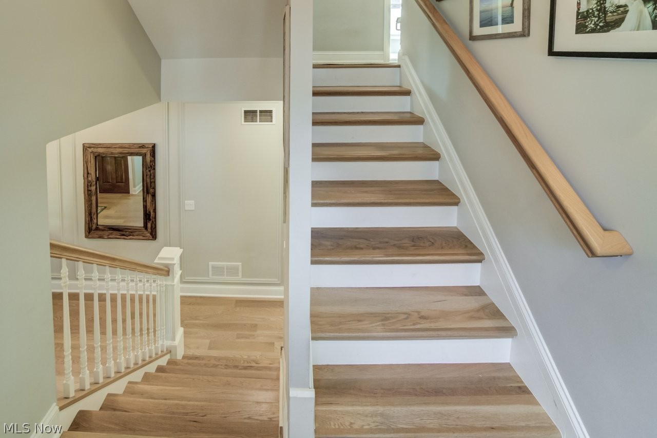 88 Hall Street Chagrin Falls OH 44022