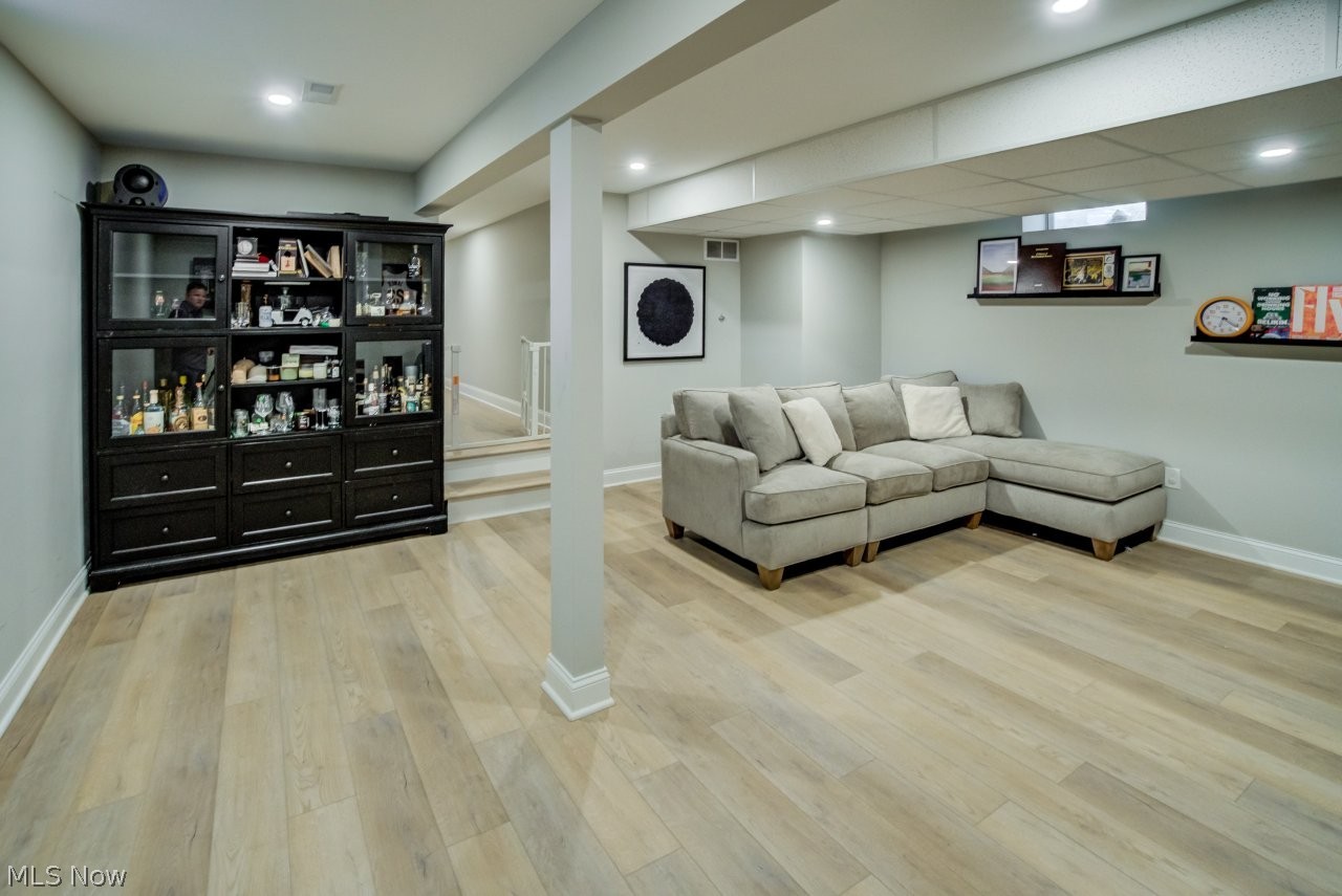 88 Hall Street Chagrin Falls OH 44022
