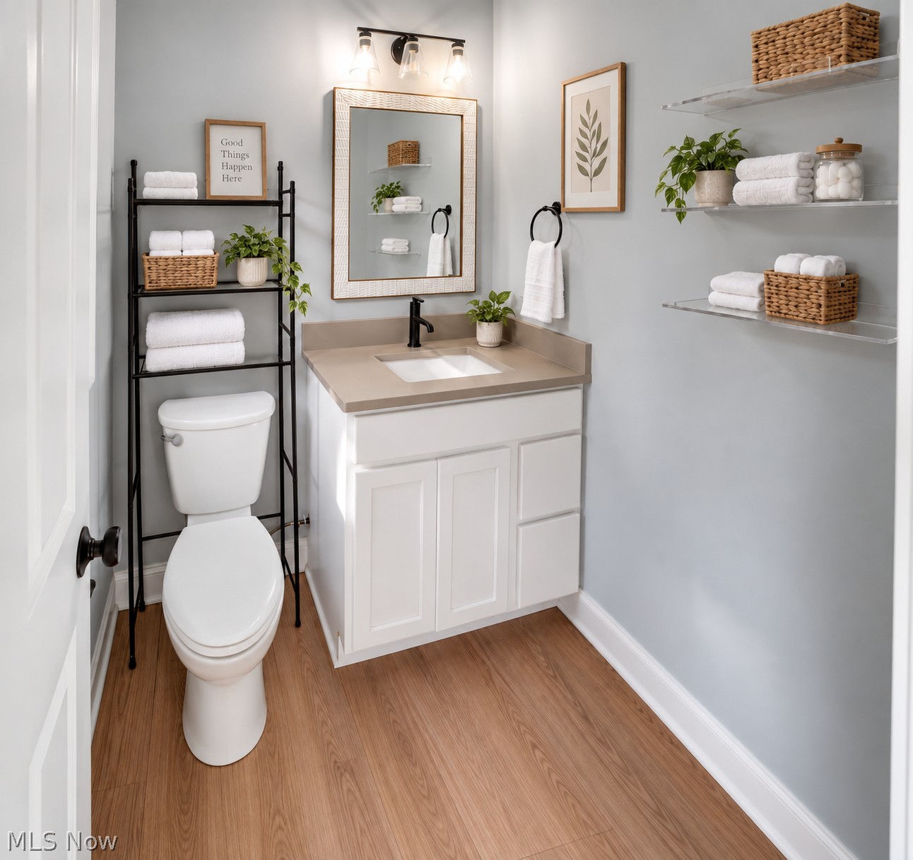 88 Hall Street Chagrin Falls OH 44022