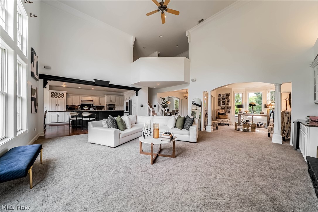 915 Creek View Drive Aurora OH 44202