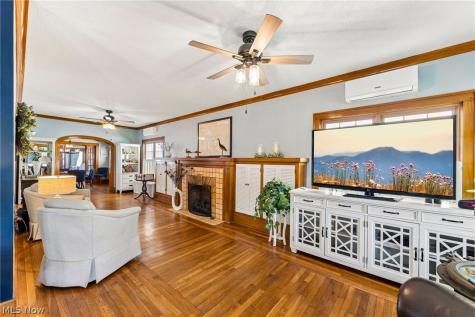 1611 E Erie Avenue Lorain OH 44052
