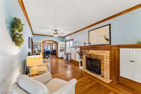 1611 E Erie Avenue Lorain OH 44052