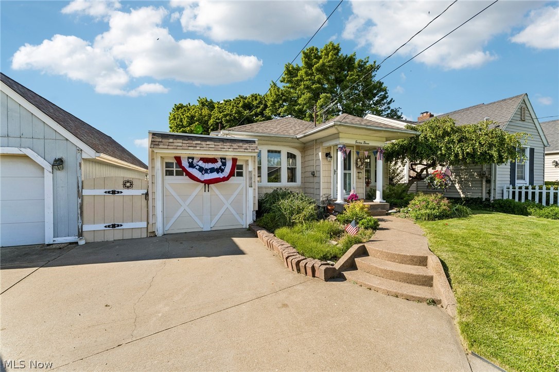 1611 E Erie Avenue Lorain OH 44052