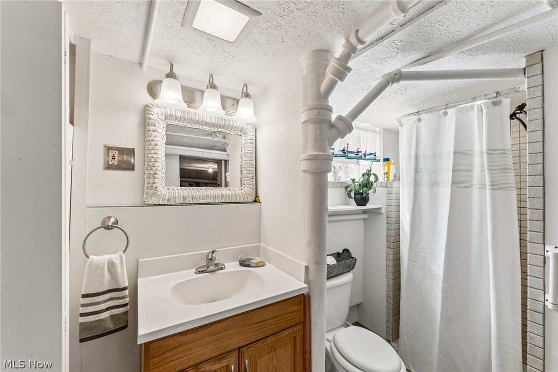 1611 E Erie Avenue Lorain OH 44052