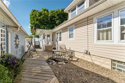 1611 E Erie Avenue Lorain OH 44052