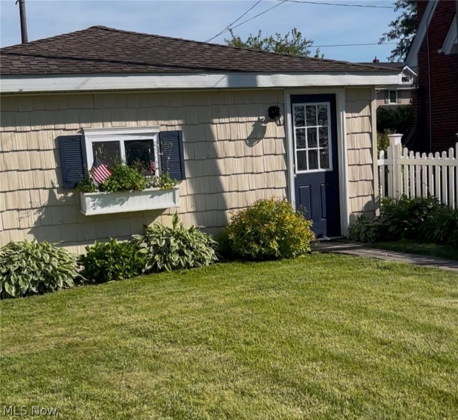 1611 E Erie Avenue Lorain OH 44052