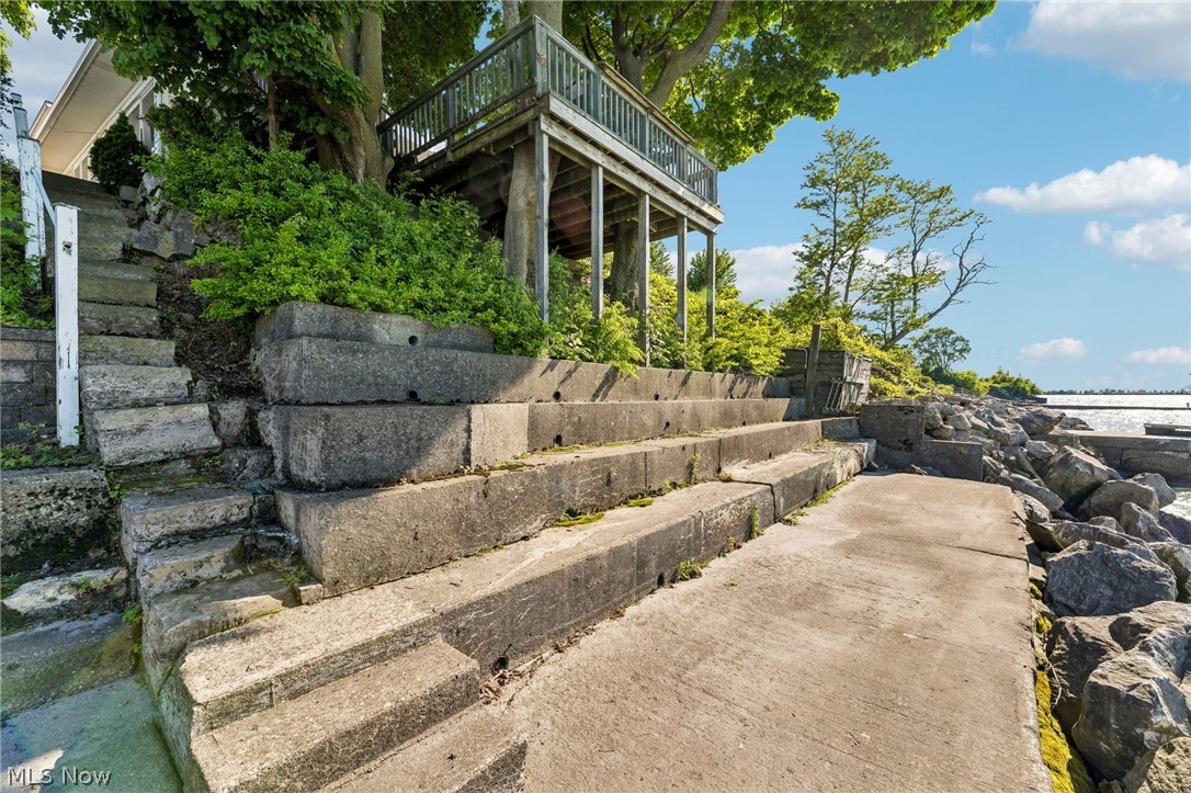 1611 E Erie Avenue Lorain OH 44052