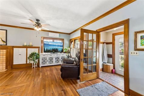 1611 E Erie Avenue Lorain OH 44052