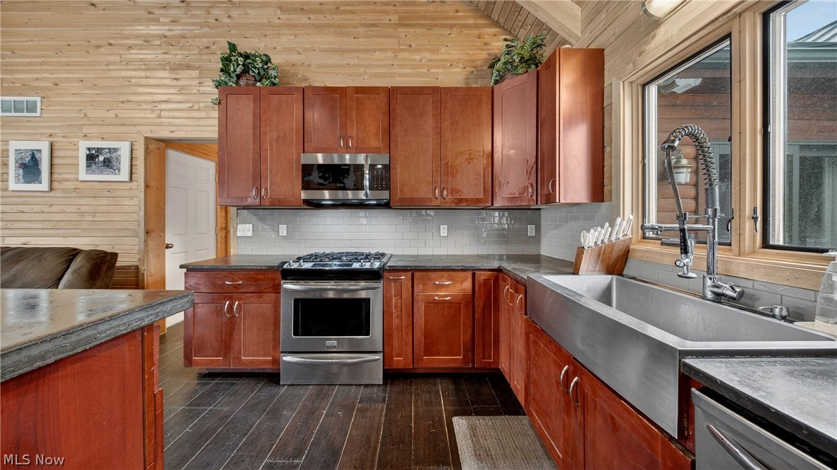 1693 Middleton Road Hudson OH 44236