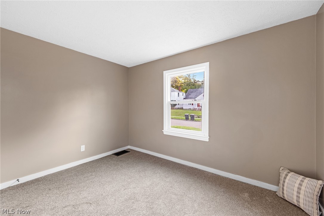 1632 Redwood Avenue Akron OH 44301