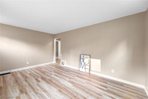 1632 Redwood Avenue Akron OH 44301