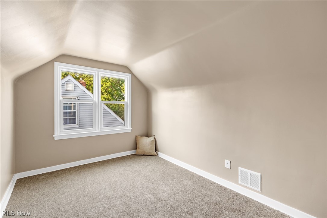 1632 Redwood Avenue Akron OH 44301