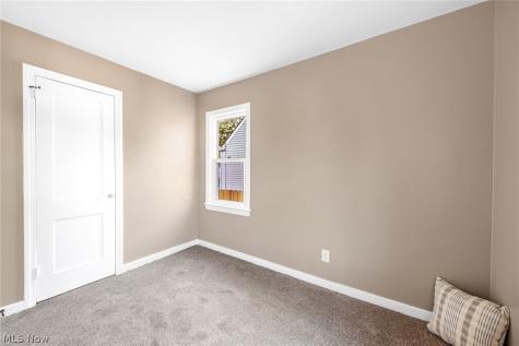 1632 Redwood Avenue Akron OH 44301