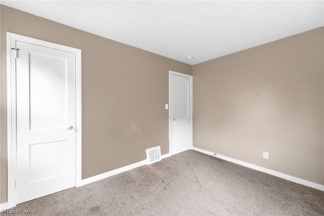 1632 Redwood Avenue Akron OH 44301