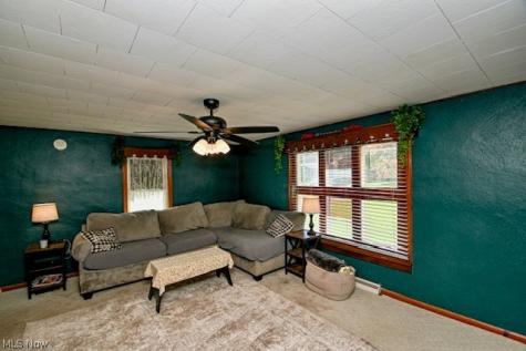 332 Gnau Avenue SW Massillon OH 44646