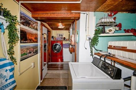 332 Gnau Avenue SW Massillon OH 44646