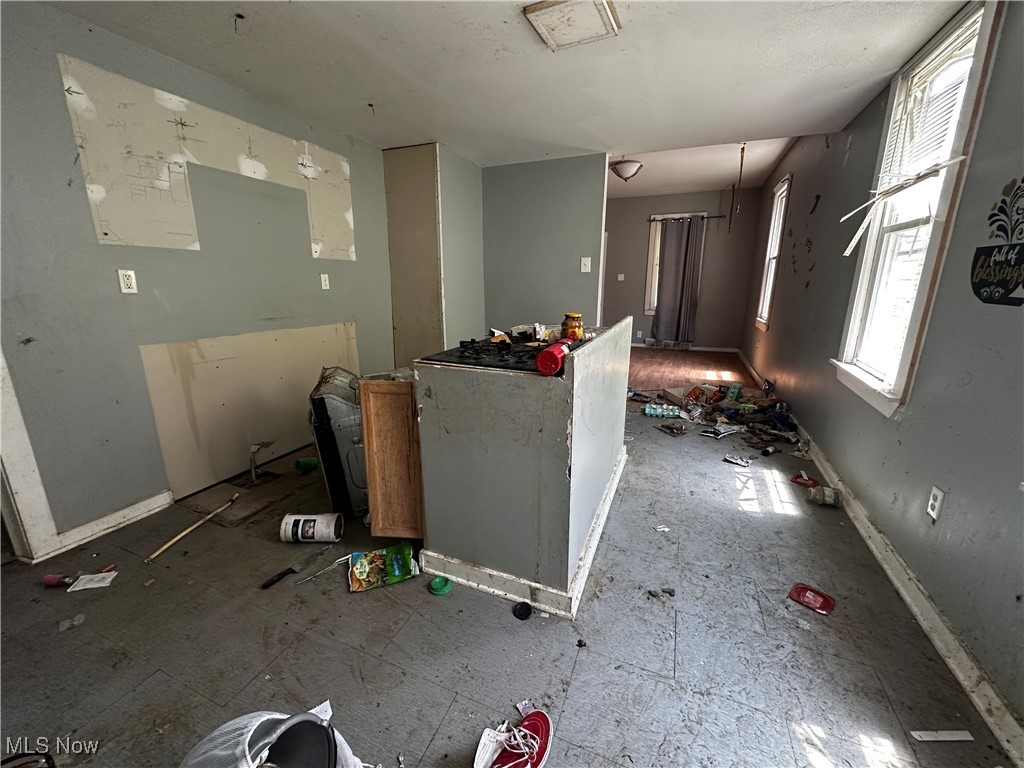 1028 E 70th Street Cleveland OH 44103