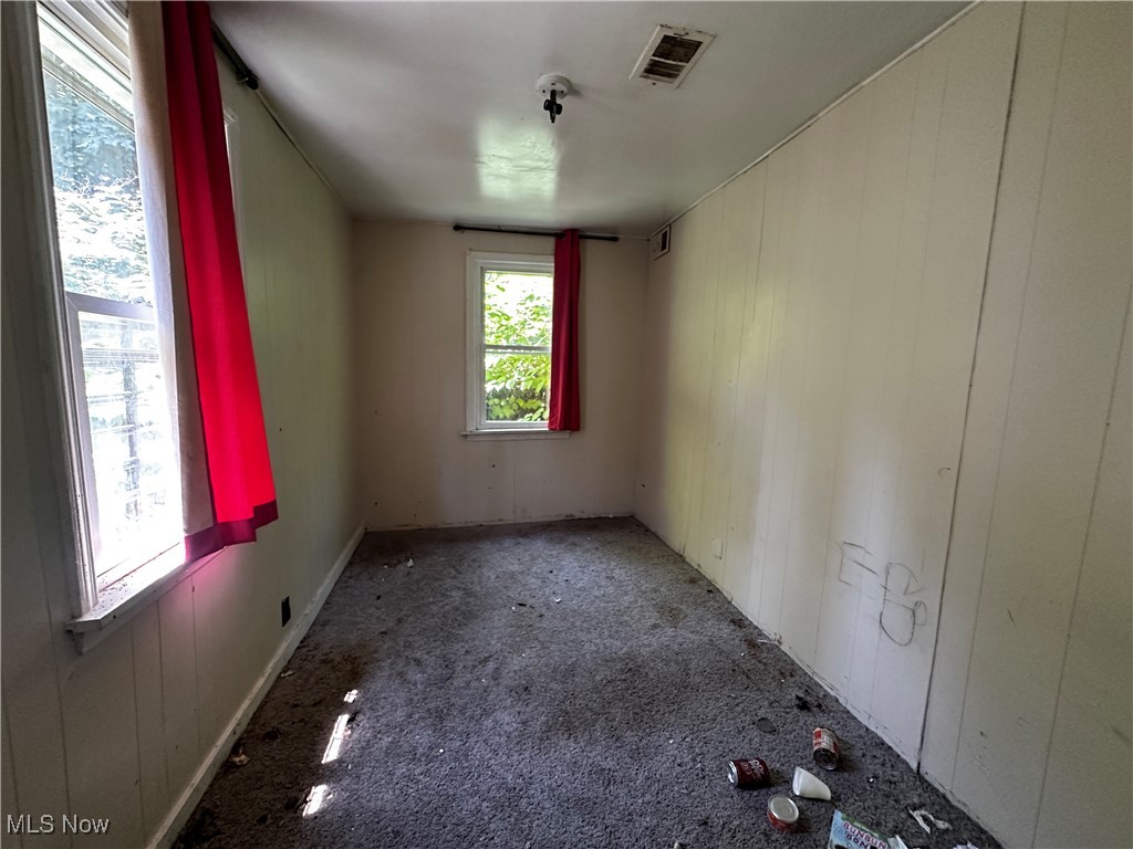 1028 E 70th Street Cleveland OH 44103