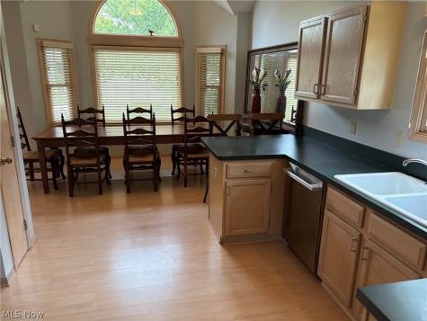 581 Thornberry Lane Brunswick OH 44212