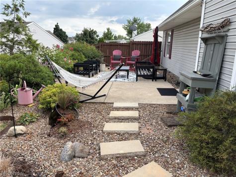 581 Thornberry Lane Brunswick OH 44212