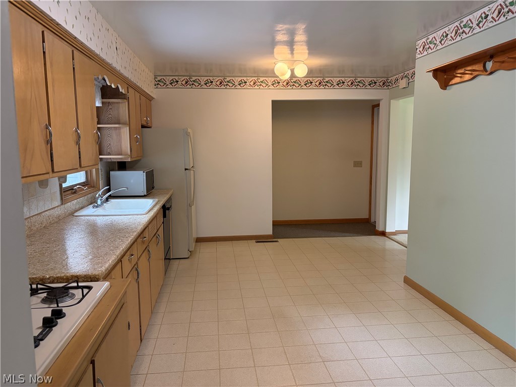 2821 Trabar Drive Willoughby Hills OH 44092