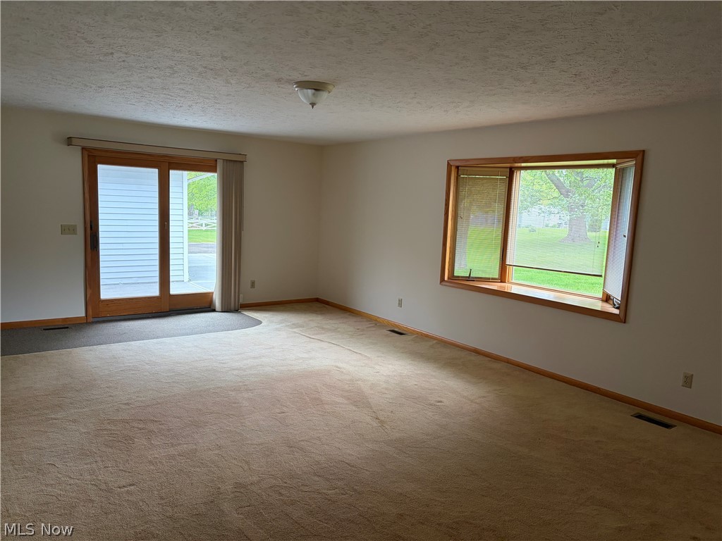2821 Trabar Drive Willoughby Hills OH 44092