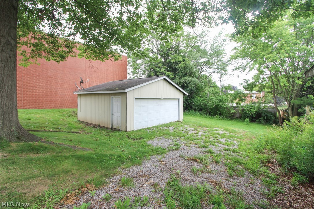 1195 Cleveland Street Salem OH 44460