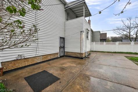 18950 Meredith Avenue Euclid OH 44119