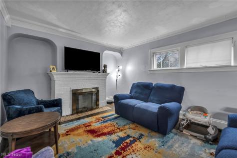 18950 Meredith Avenue Euclid OH 44119