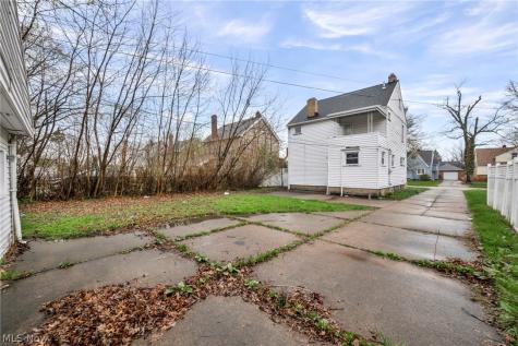 18950 Meredith Avenue Euclid OH 44119