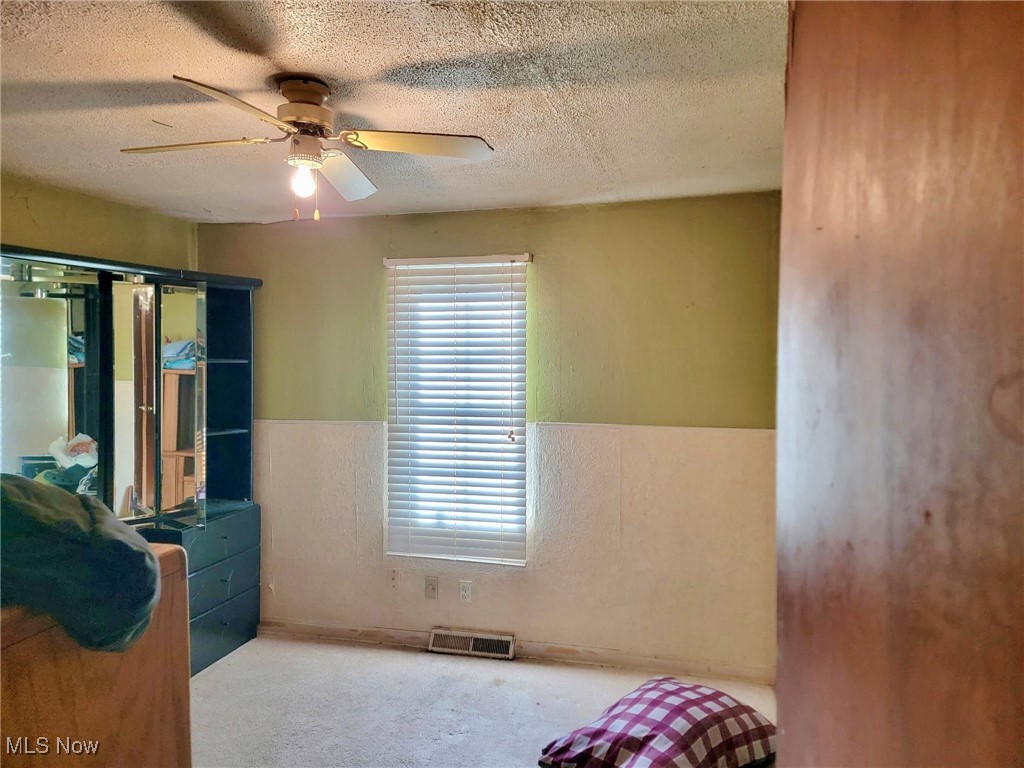 5211 Hecock Avenue Lorain OH 44055
