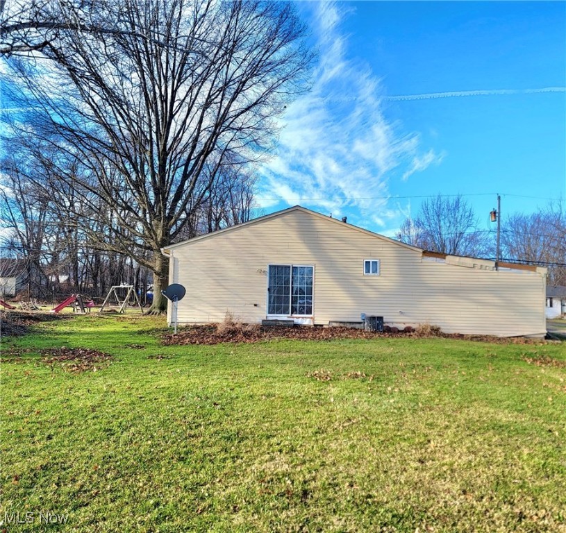 5211 Hecock Avenue Lorain OH 44055