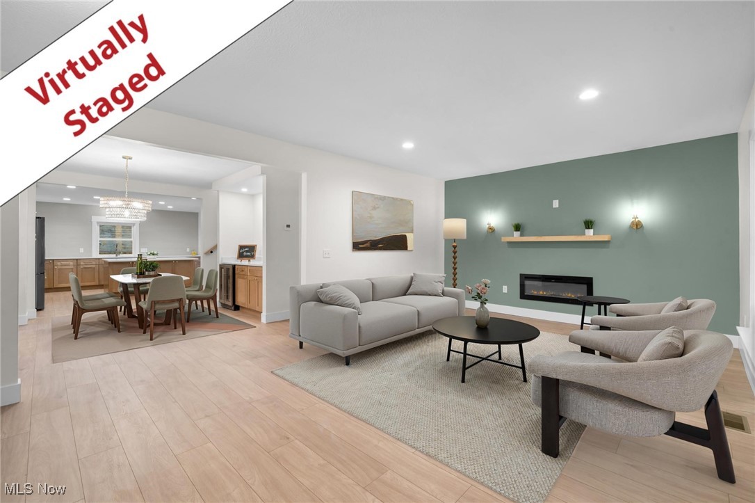 7421 Herman Avenue Cleveland OH 44102