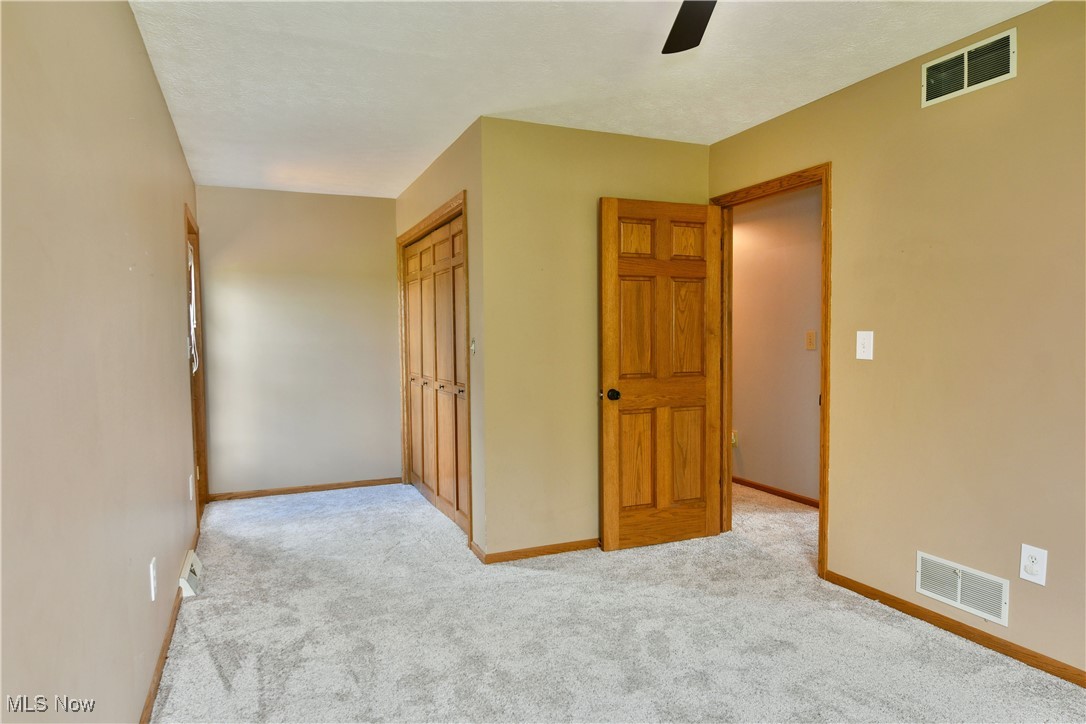 2486 Waynewood Drive NE Fowler OH 44418