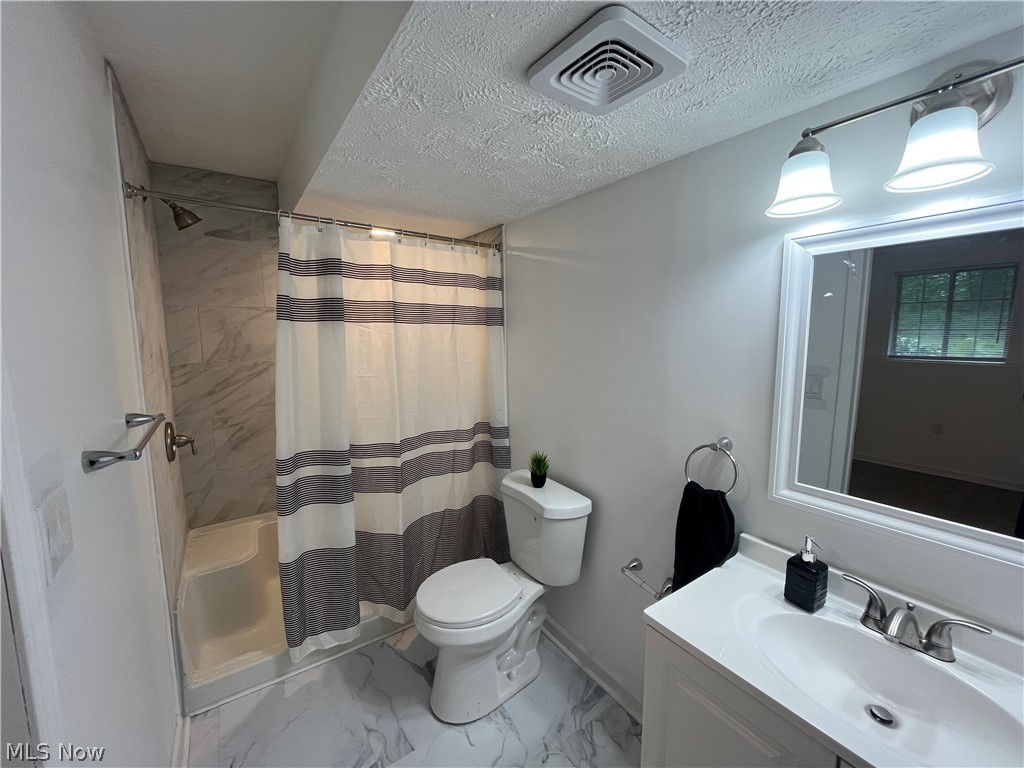3539 Dunstan Drive Warren OH 44485