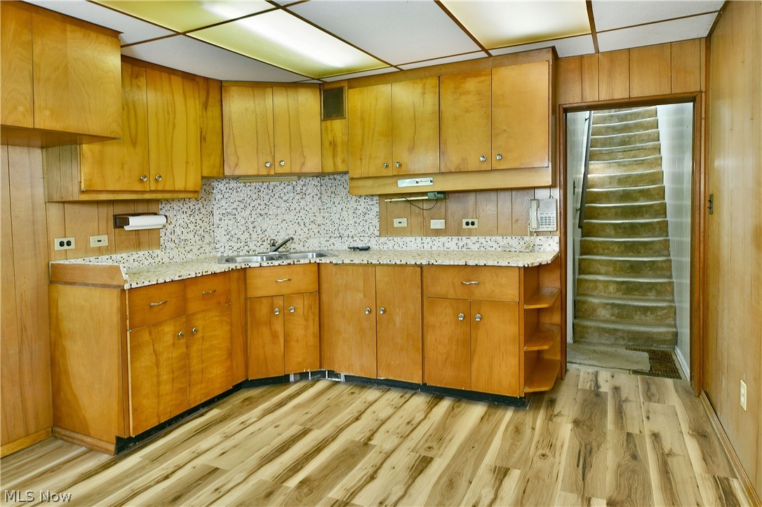 794 N Stateline Road Masury OH 44438