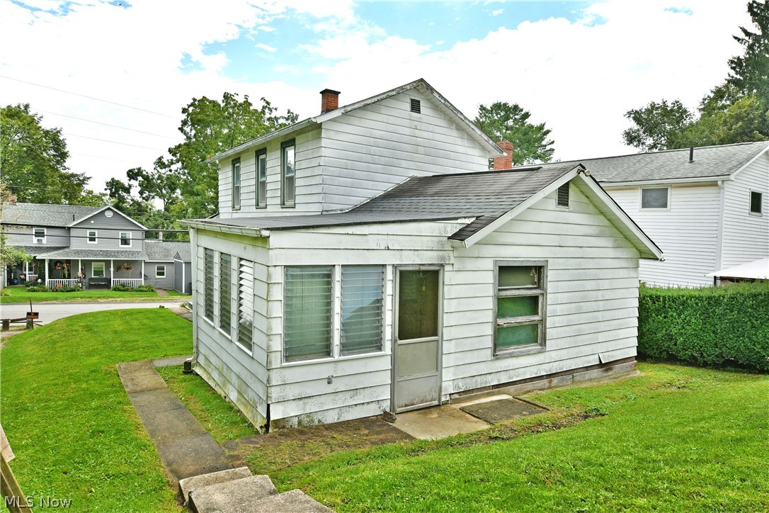 794 N Stateline Road Masury OH 44438